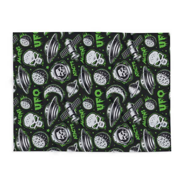 Cosmic Alien UFO Adventure Fleece Blanket - Image 10