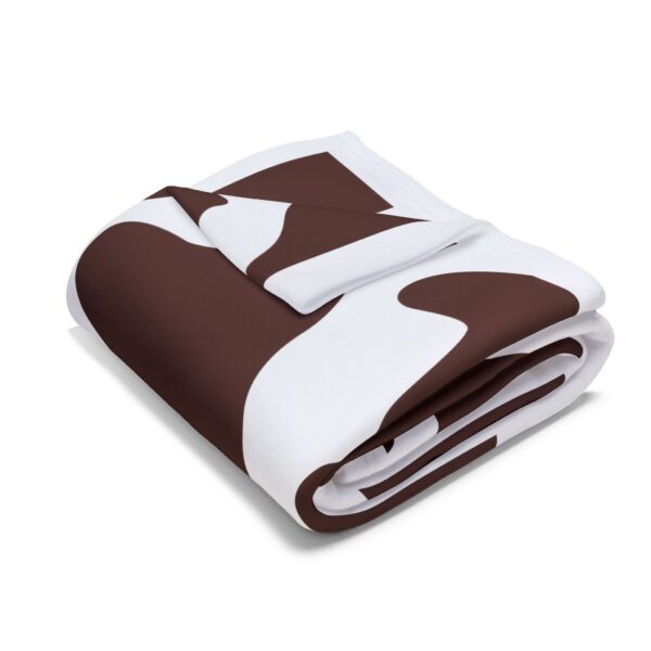 Cozy Cow Print Fleece Blanket for Home Décor and Gifts - Image 7